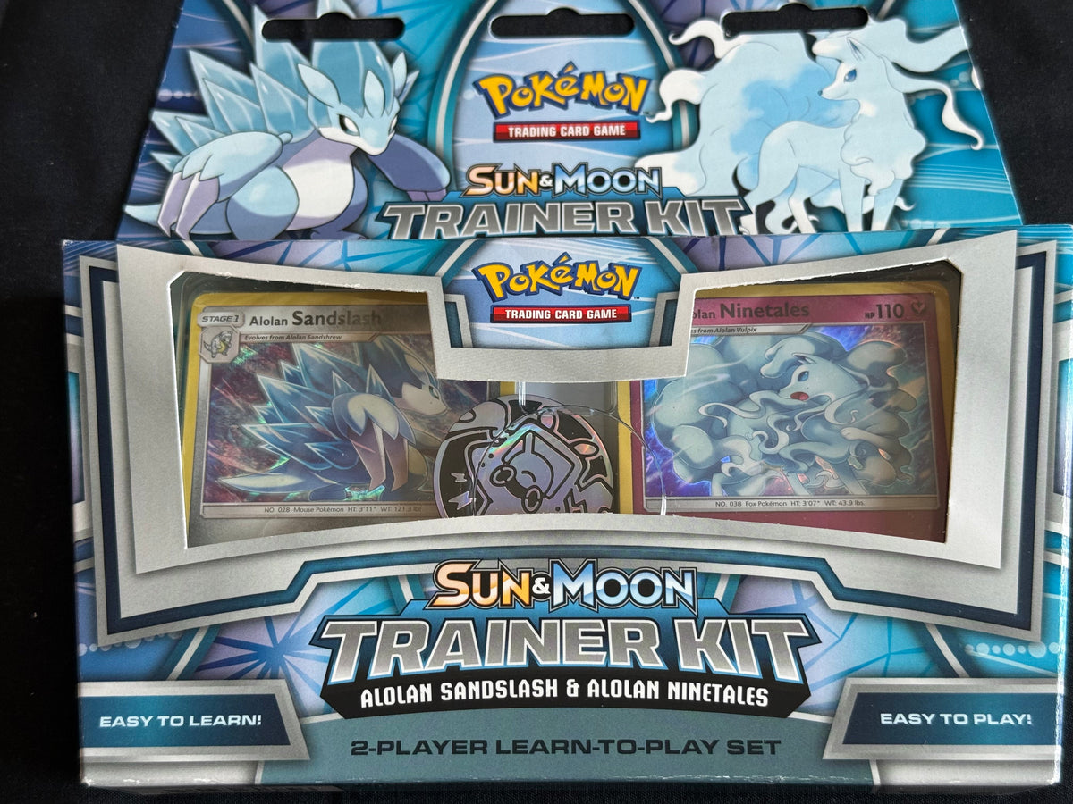 Pokémon TCG: Sun & Moon Trainer Kit — Alolan Sandslash & Alolan Ninetales - Loot Vault
