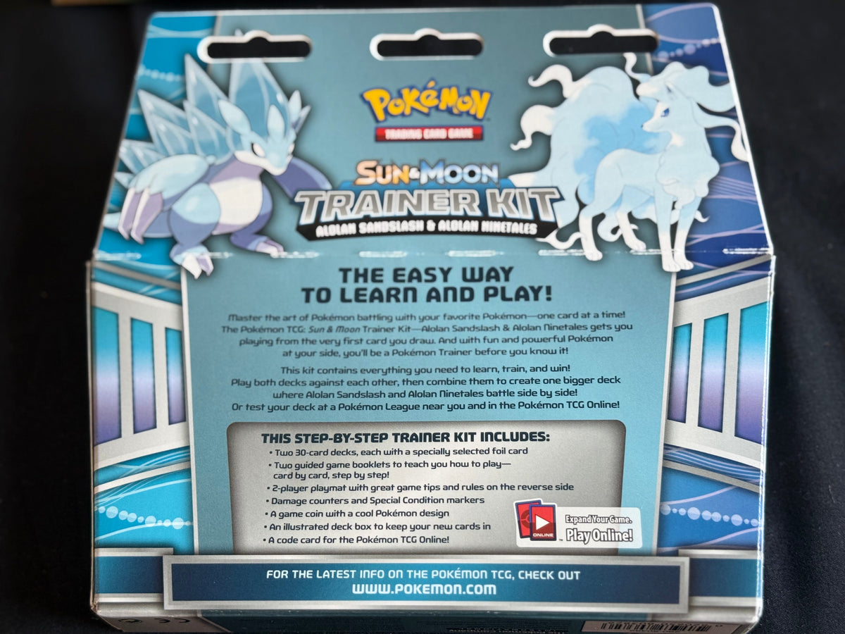 Pokémon TCG: Sun & Moon Trainer Kit — Alolan Sandslash & Alolan Ninetales - Loot Vault